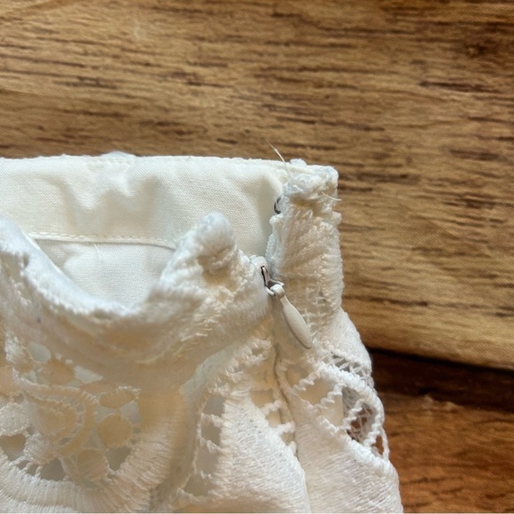 Women’s Abercrombie & Fitch Lined Lace Skirt Size 0 - Picture 7 of 12